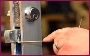 Medford NJ Locksmith Store Medford, NJ 609-427-3042 - 12-changing-locks
